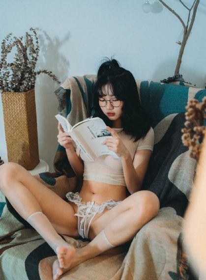 医生舌尖伸入湿嫩蜜汁呻h